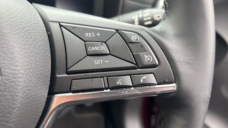 Nissan Juke 1.6 Hybrid N-Connecta 5dr Auto Hybrid Hatchback